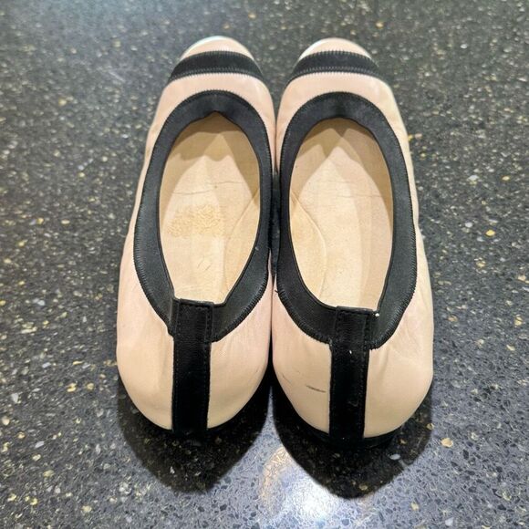 Stuart Weitzman GIVEABLE Ballet Flats. Size 8N. - Picture 5 of 15
